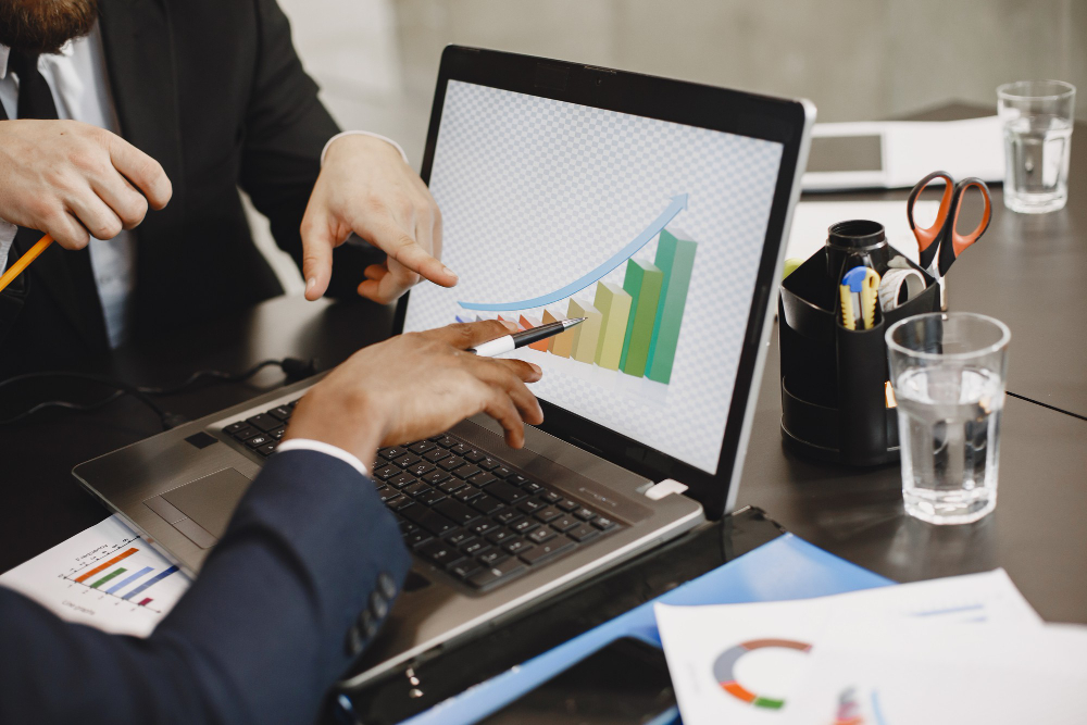 Faça sua empresa crescer com o Escadio E-commerce